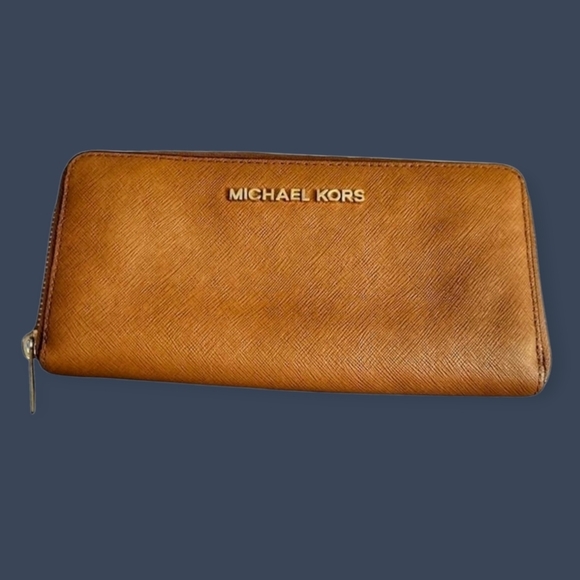 MICHAEL KORS 1990s Camel Brown Large Jet Set Travel Leather Wallet E-1303 - Picture 1 of 9
